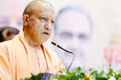 Yogi Adityanath Orders Display of Food Operators’ Details at UP Eateries