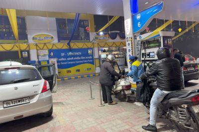 Delhi will refuse fuel to vehicles over 15 years old.