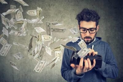 Avoid common financial mistakes with these tips.