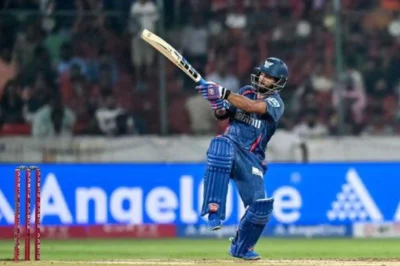 In IPL 2025, watch out for key player battles between KKR and LSG.